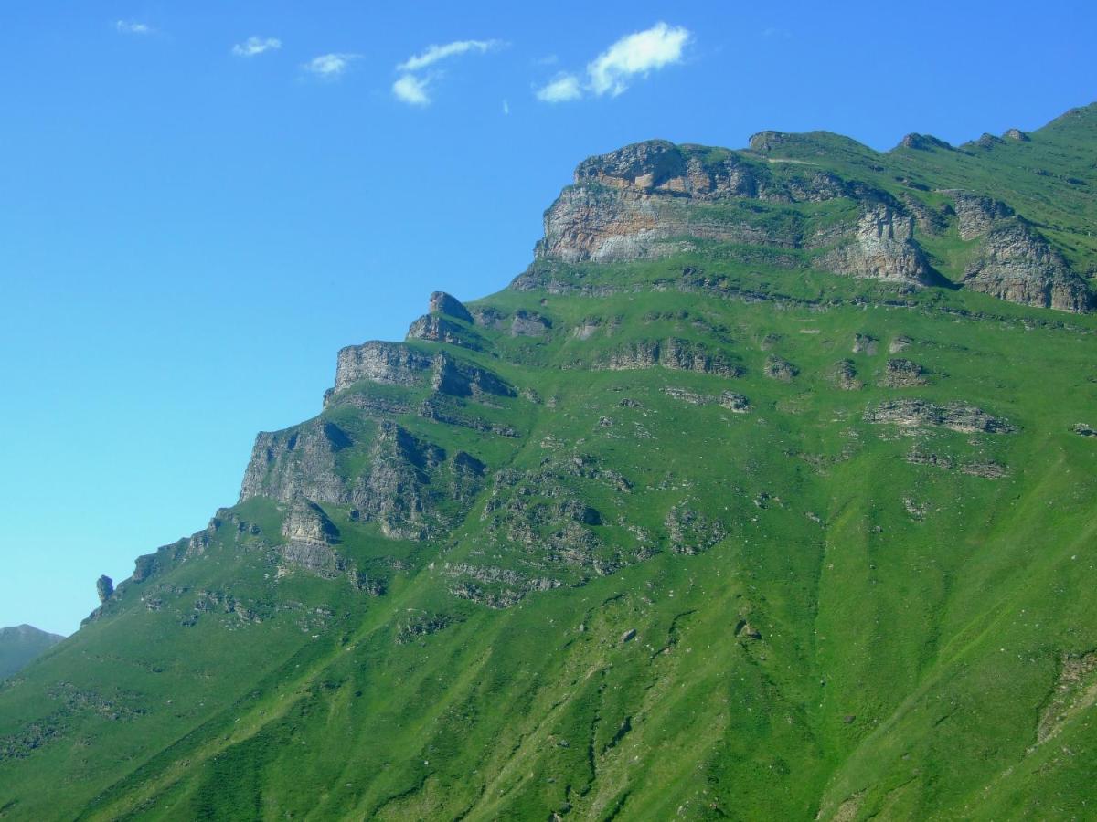 Las Hayucas San Roque de Ríomiera 外观 照片